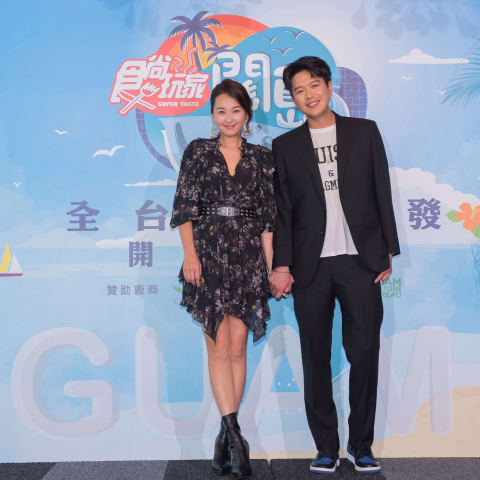 2天前才甜蜜庆生！李易、六月异口同声否认婚变- vibes by 8world