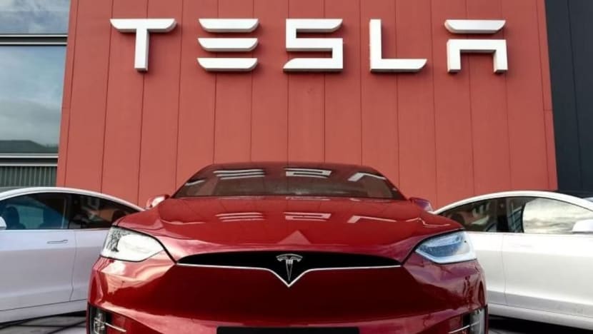 Pemasangan OBU ERP 2.0 ditunda bagi kereta baharu Tesla; butirannya sedang dimuktamad
