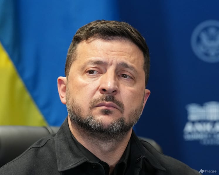 Ukraine's Zelenskyy in US to secure fresh Trump support