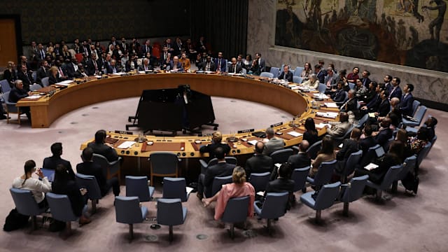 安理会通过决议 吁伊朗停止打海湾国家