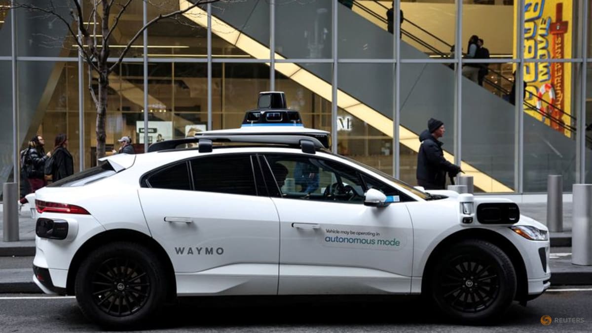 Americká společnost Waymo plánuje spustit robotaxi v Londýně do čtvrtého čtvrtletí 2026