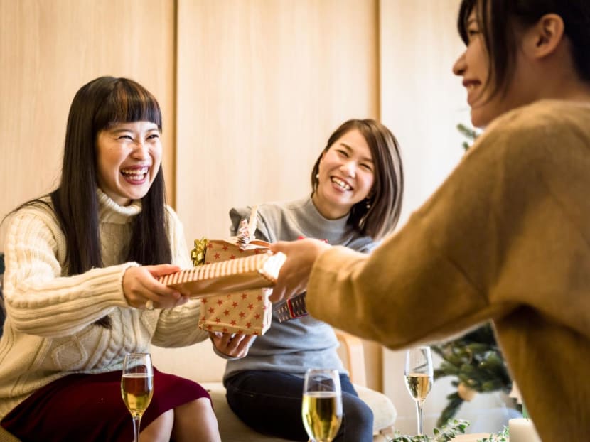 Is it okay to give away unwanted presents? The dos and don’ts of regifting to avoid embarrassing yourself Is it okay to give away unwanted presents? The dos and don’ts of regifting to avoid embarrassing yourself