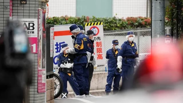 被指欠2万元债务不还 女子户外直播时被刺身亡 