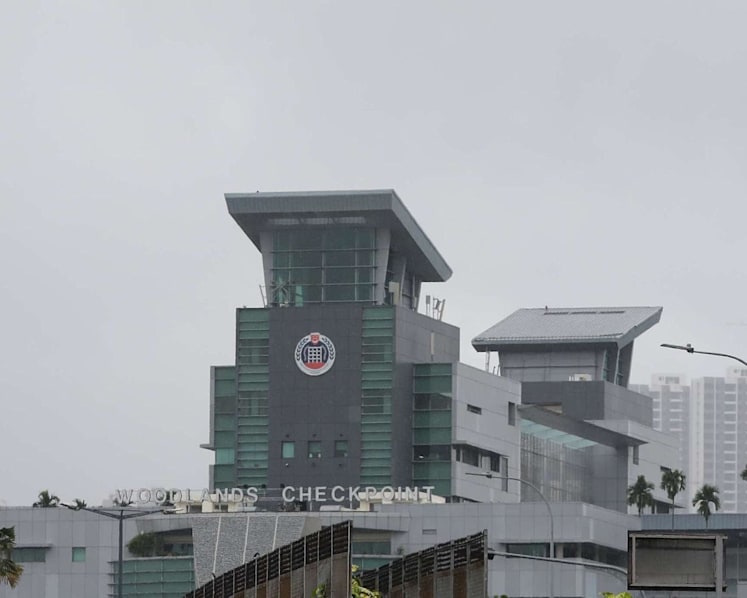 Private-bus driver, 32, gets jail for trying to bribe ICA officer at Woodlands Checkpoint