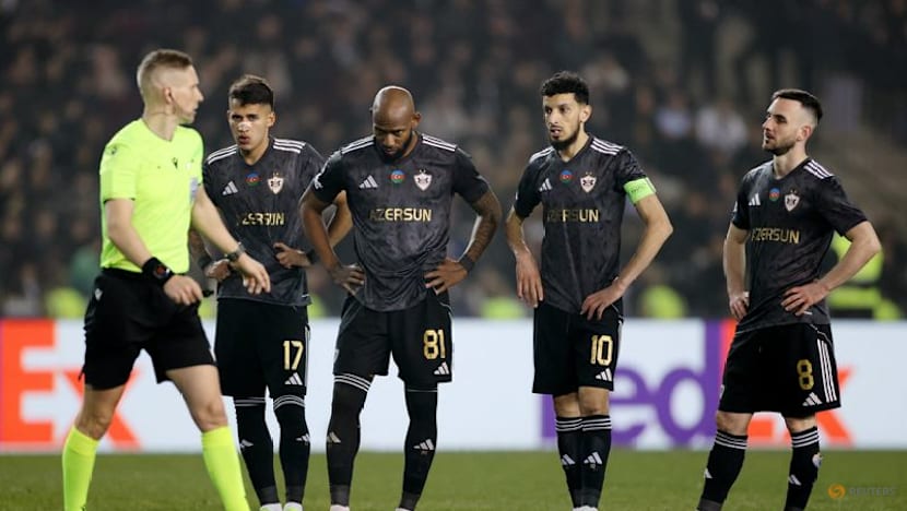 Gordon scores four as Newcastle hammer Qarabag to move to brink of last 16