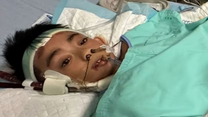 Ibu bapa Matt mohon derma online S$191,000 untuk bayar bil hospital anak dijangkiti miokarditis, jantung terhenti Ibu bapa Matt mohon derma online S$191,000 untuk bayar bil hospital anak dijangkiti miokarditis, jantung terhenti