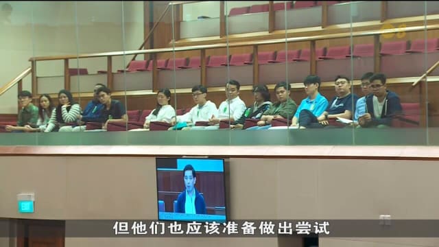 议员呼吁政府制定政策时把青年因素考虑在内