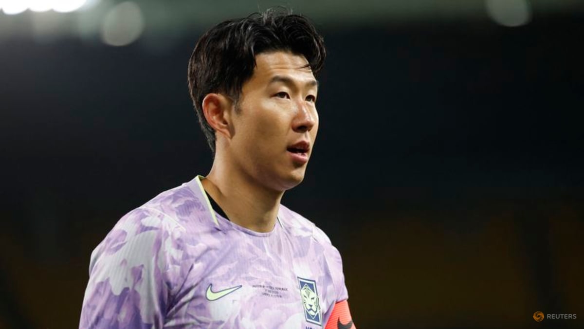 South Korea coach Hong backs captain Son