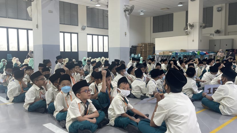 Madrasah Irsyad terima lebih 200 murid Darjah 1 pada hari pertama sekolah Madrasah Irsyad terima lebih 200 murid Darjah 1 pada hari pertama sekolah