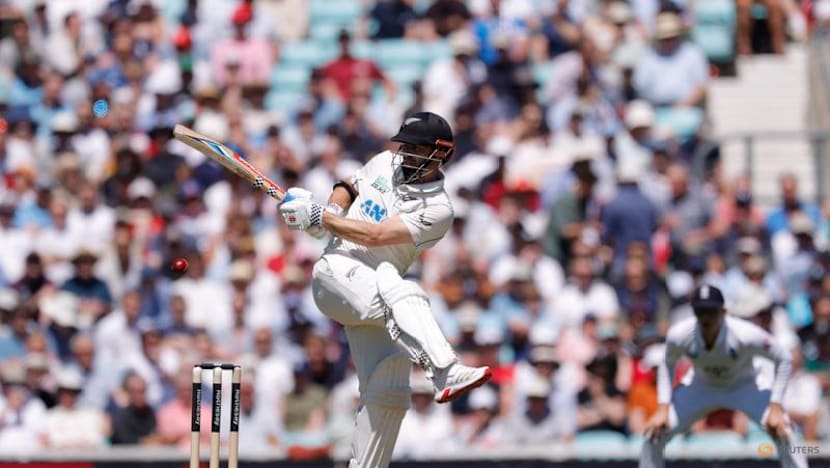 New Zealand reach 75-2 at lunch on first day of second test v England
