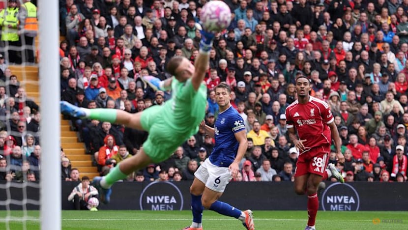 Liverpool's Slot dismisses Everton complaints about lack of stoppage time