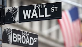 Global stock index dips ahead of key US data, central bank decisions