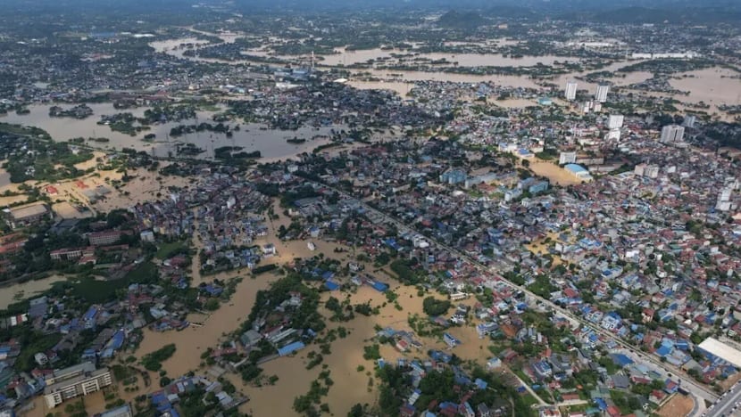 Taufan Matmo ragut 8 nyawa di Vietnam