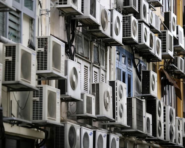 Beat the heat: More affluent households turn on air-con, lower-income ones use water
