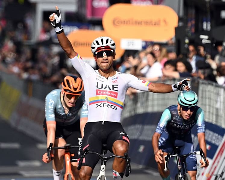 Narvaez powers to Giro stage four win, Ciccone in the pink