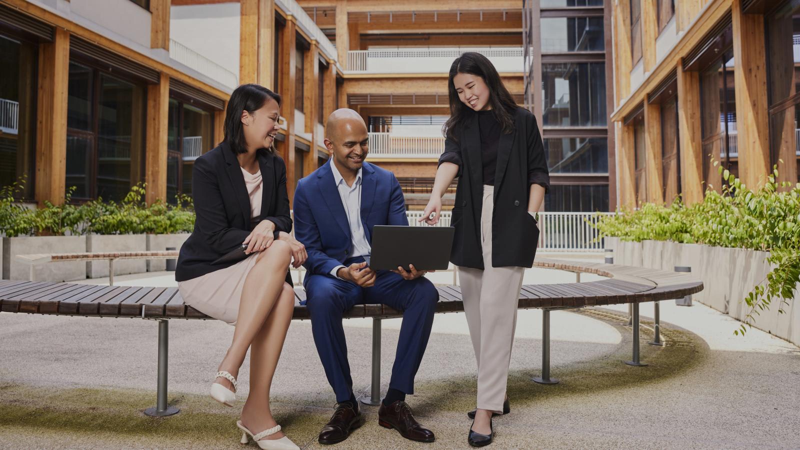 Leveraging Singapore’s position as the region’s business and innovation hub, Nanyang Business School’s postgraduate programmes offer a tailored learning experience.