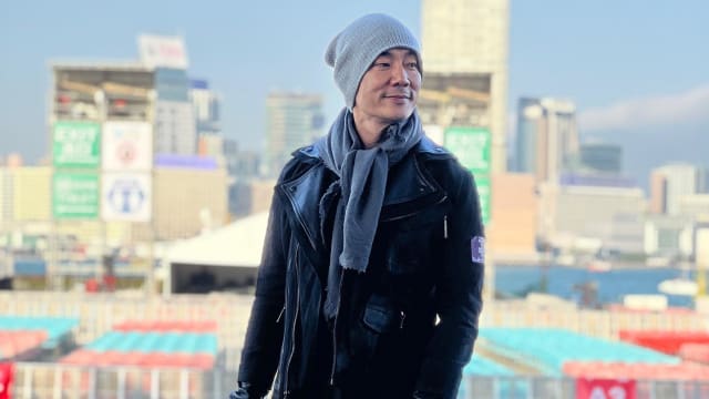 任贤齐骑重机惊传意外　险患高山症哭到眼肿
