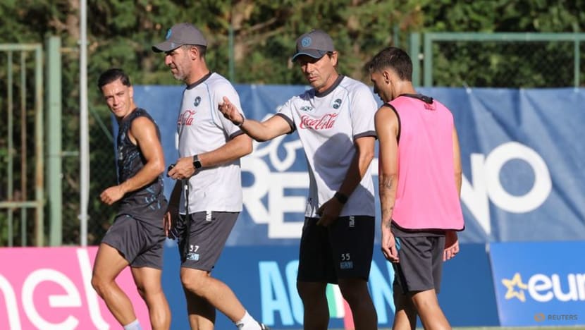 Napoli favourites to repeat success but Conte stresses need for patience