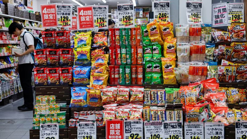 Japan posts first current account deficit in nearly 1-1/2 years