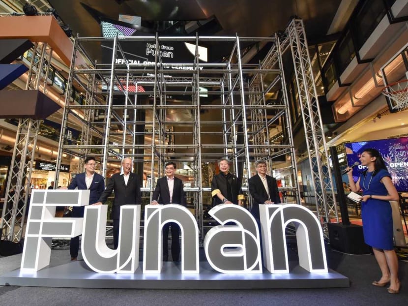 Deputy Prime Minister Heng Swee Keat, who is also Finance Minister (centre), pictured as he officially opened the revamped Funan mall on Friday (Dec 27) alongside senior corporate figures. Deputy Prime Minister Heng Swee Keat, who is also Finance Minister (centre), pictured as he officially opened the revamped Funan mall on Friday (Dec 27) alongside senior corporate figures.