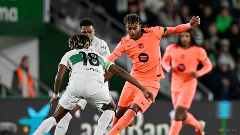 Yamal guides Barcelona to 3-1 win at Elche