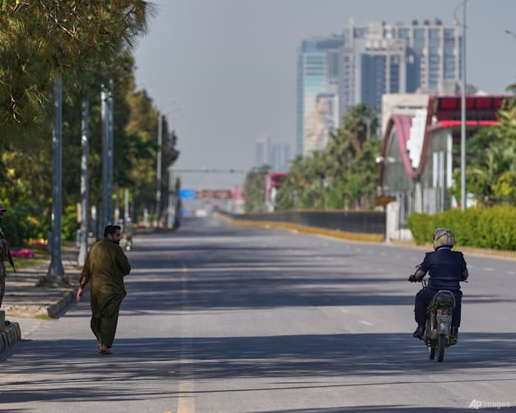 Fate of Iran peace talks uncertain as deadline approaches for end of ceasefire