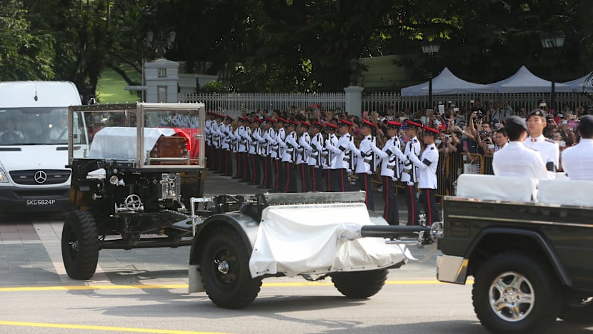 Loyal staff give Mr Lee Kuan Yew final send-off