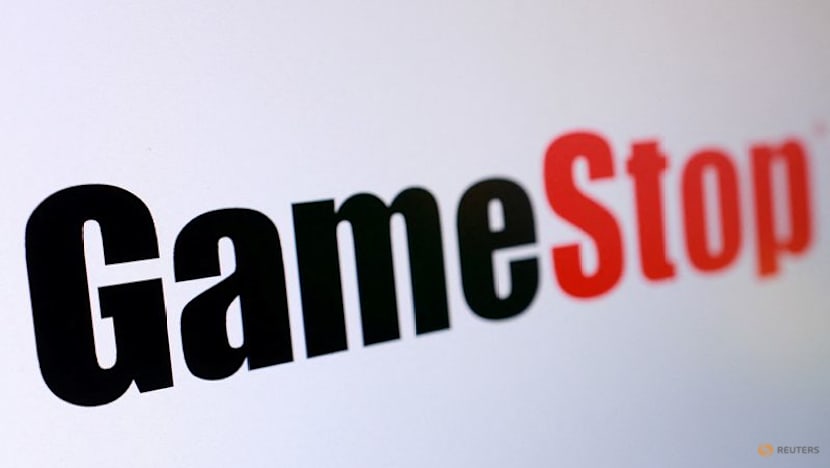 GameStop posts 14% fall in quarterly revenue amid digital gaming shift
