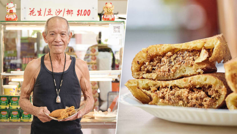 Popular Kueh Pulau Pinang Hawker, 73, Closing His Stall Despite Good Business Popular Kueh Pulau Pinang Hawker, 73, Closing His Stall Despite Good Business