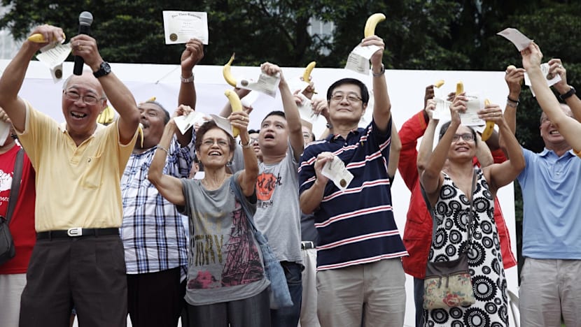 Protest calls for restructuring of unions, slams hiring of foreigners