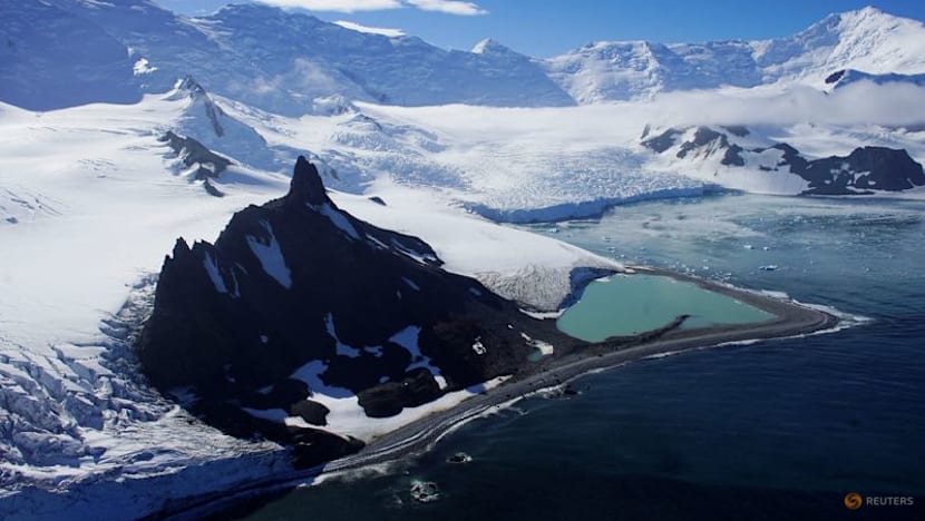 New map reveals hidden landscape under Antarctica's ice sheet