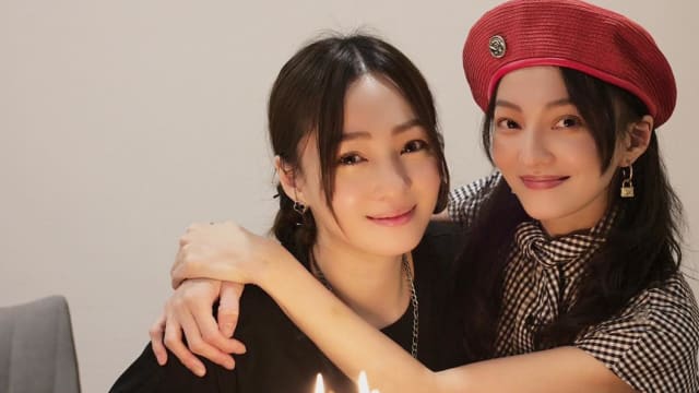 张韶涵罕晒亲妹正脸照　网友：妹妹好美！