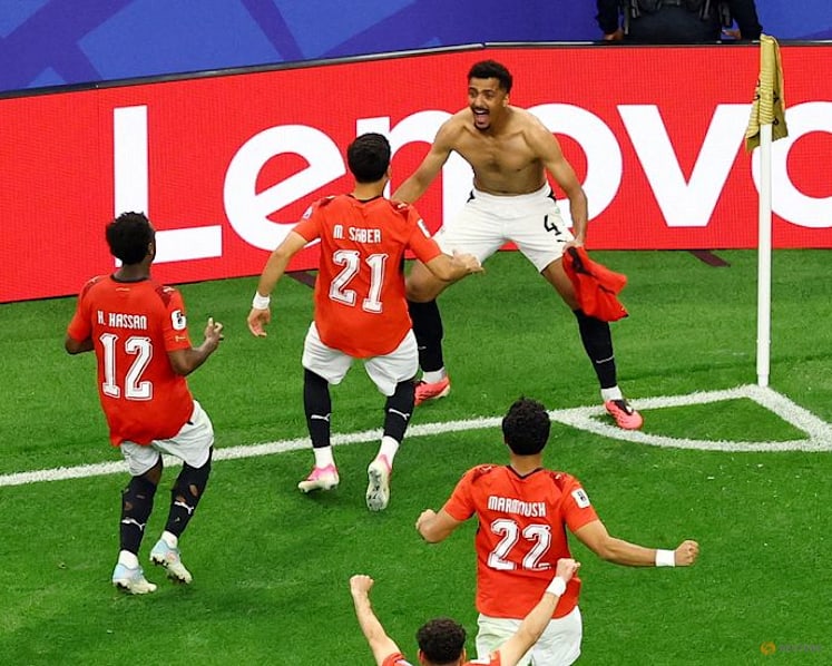 Egypt edge Australia on penalties to reach World Cup last 16