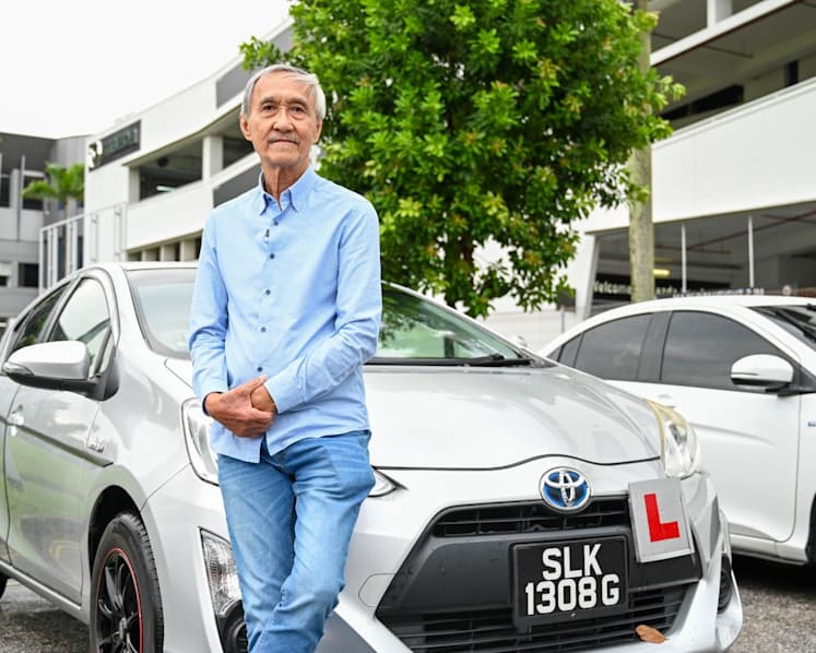 'Like a hobby': Private driving instructors rue sunset industry that has quirky students, comfortable salaries