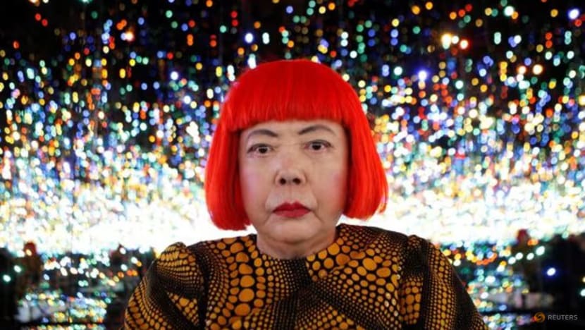 Yayoi Kusama, seniman Jepang yang mengubah halusinasi menjadi karya seni, meninggal di usia 97 tahun