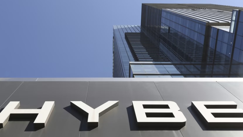 Kantor agensi BTS digeledah polisi Korsel, ada apa? 