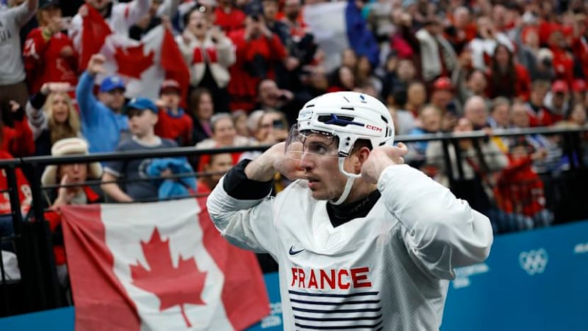 Ice hockey-'It's a joke' - French players slam Crinon suspension after playoff loss