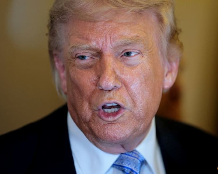 Trump tells Fed to consider fintech access to payment accounts