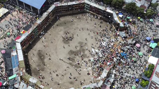 哥伦比亚斗牛场看台坍塌 至少四死30重伤
