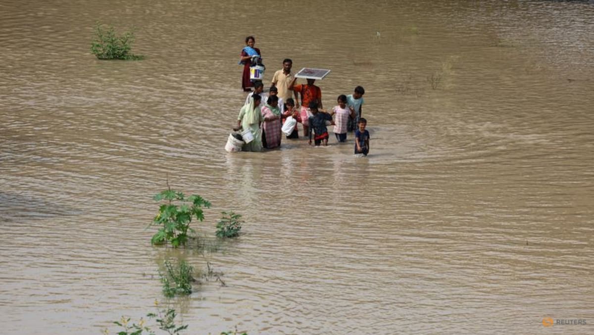 Heavy rain lashes northern India, Yamuna river breaches danger mark in Delhi