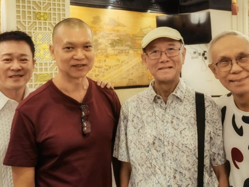 Xie Shaoguang attends Mid-Autumn Festival gathering along with many former actors