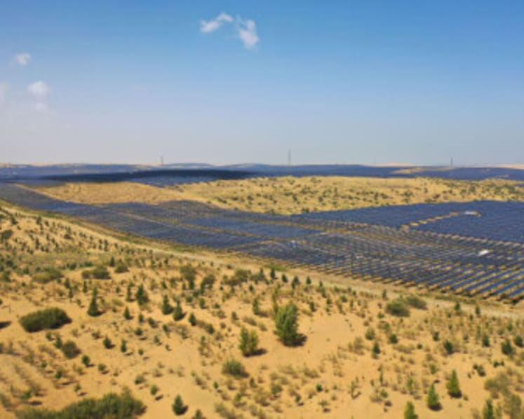 Solar power project transforms desert into energy hub