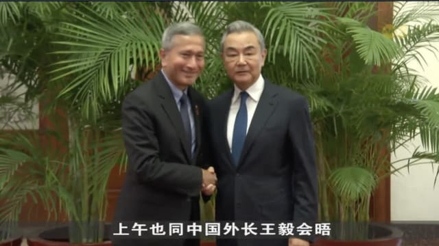 维文与王毅会谈 承诺推动新中关系长期发展