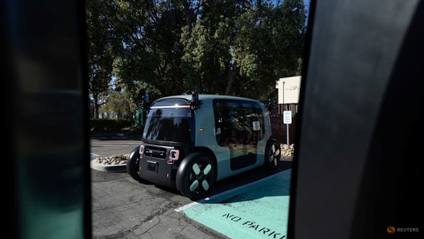 Amazon's Zoox to launch command hub in Arizona, expand testing to Dallas and Phoenix