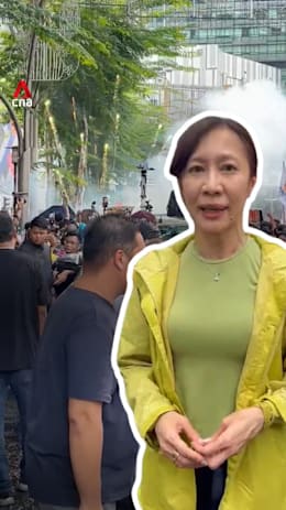 Fireworks disrupt rally against MACC chief Azam Baki in KL