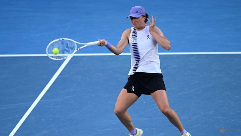 Swiatek beats Inglis to end Australian hopes, reach quarter-finals