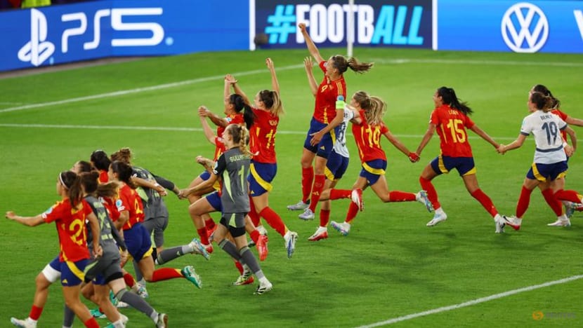 Spain cruise into women's Euros semis with 2-0 win over Switzerland