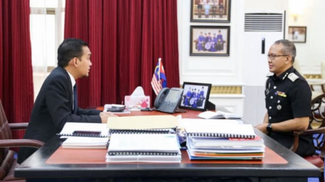 马国申办护照出现乱象 柔大臣突击检查提四缓解方案    