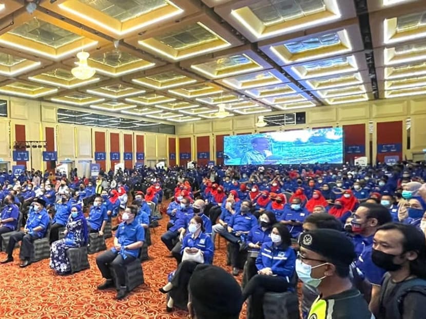 Barisan Nasional fined RM10,000 for breaching Malaysia&rsquo;s COVID-19 rules at KL political event