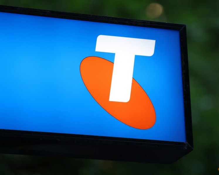 Telstra outage disrupts Australian train services, taxi payments